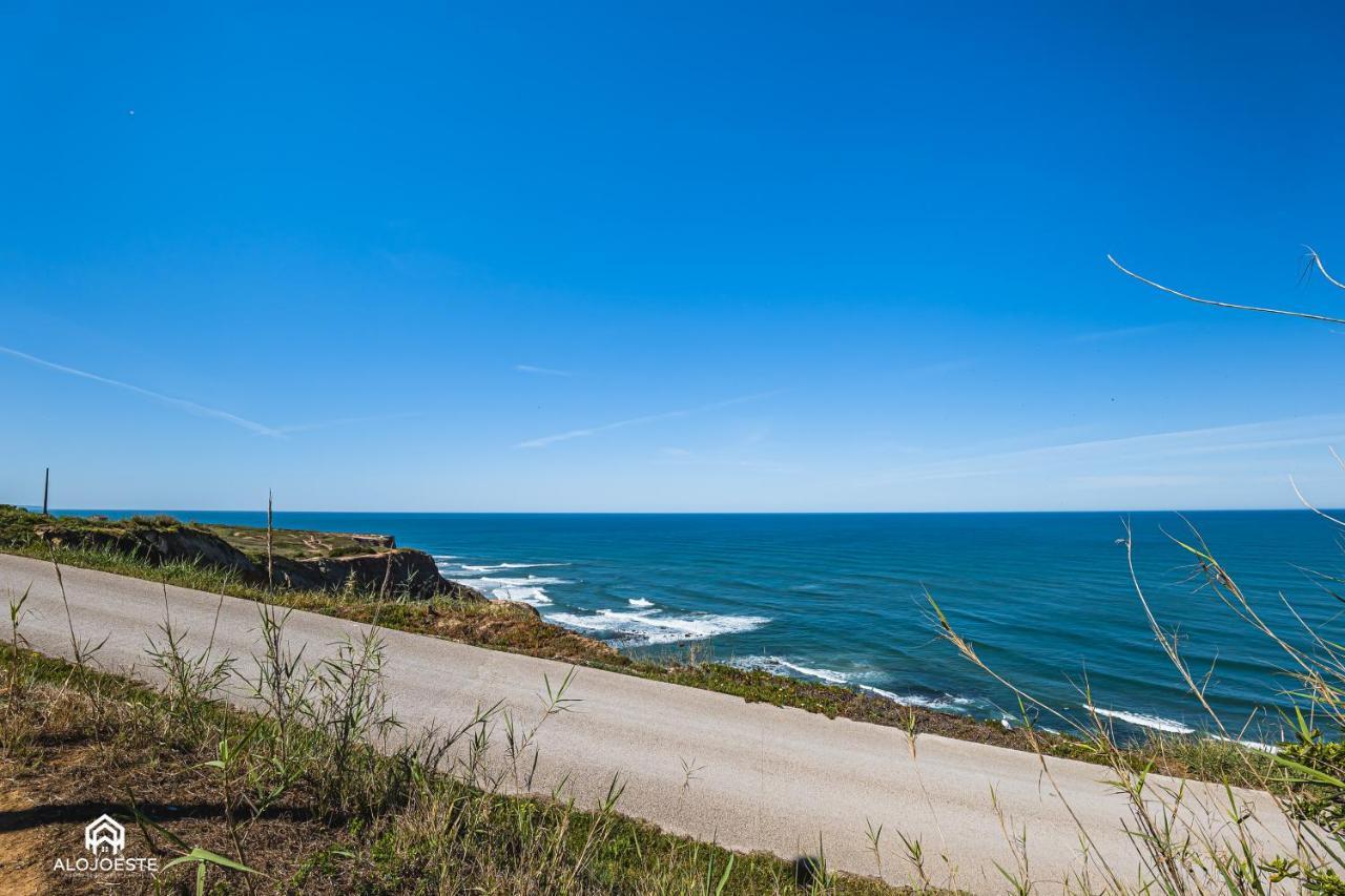 Casa A Beira Mar - Countryhouse With Ocean View Sao Pedro da Cadeira Exterior photo