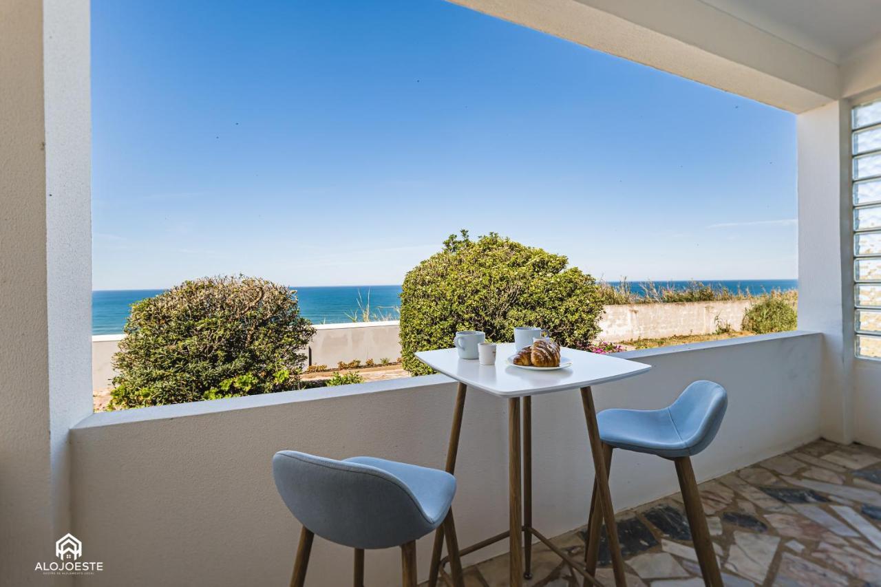 Casa A Beira Mar - Countryhouse With Ocean View Sao Pedro da Cadeira Exterior photo
